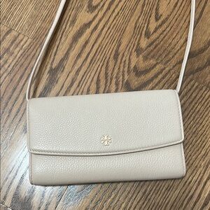 Tory Burch Light Pink Pebbled Leather Crossbody